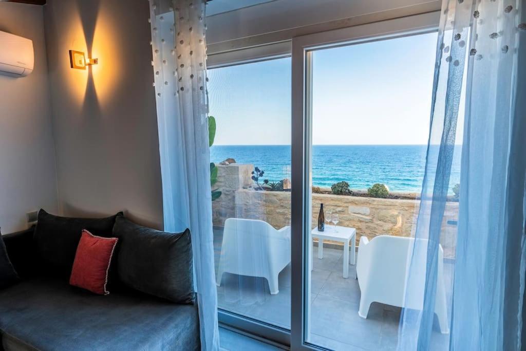 Zefyros Suite , Seafront Retreat ! Panormos  Exterior photo